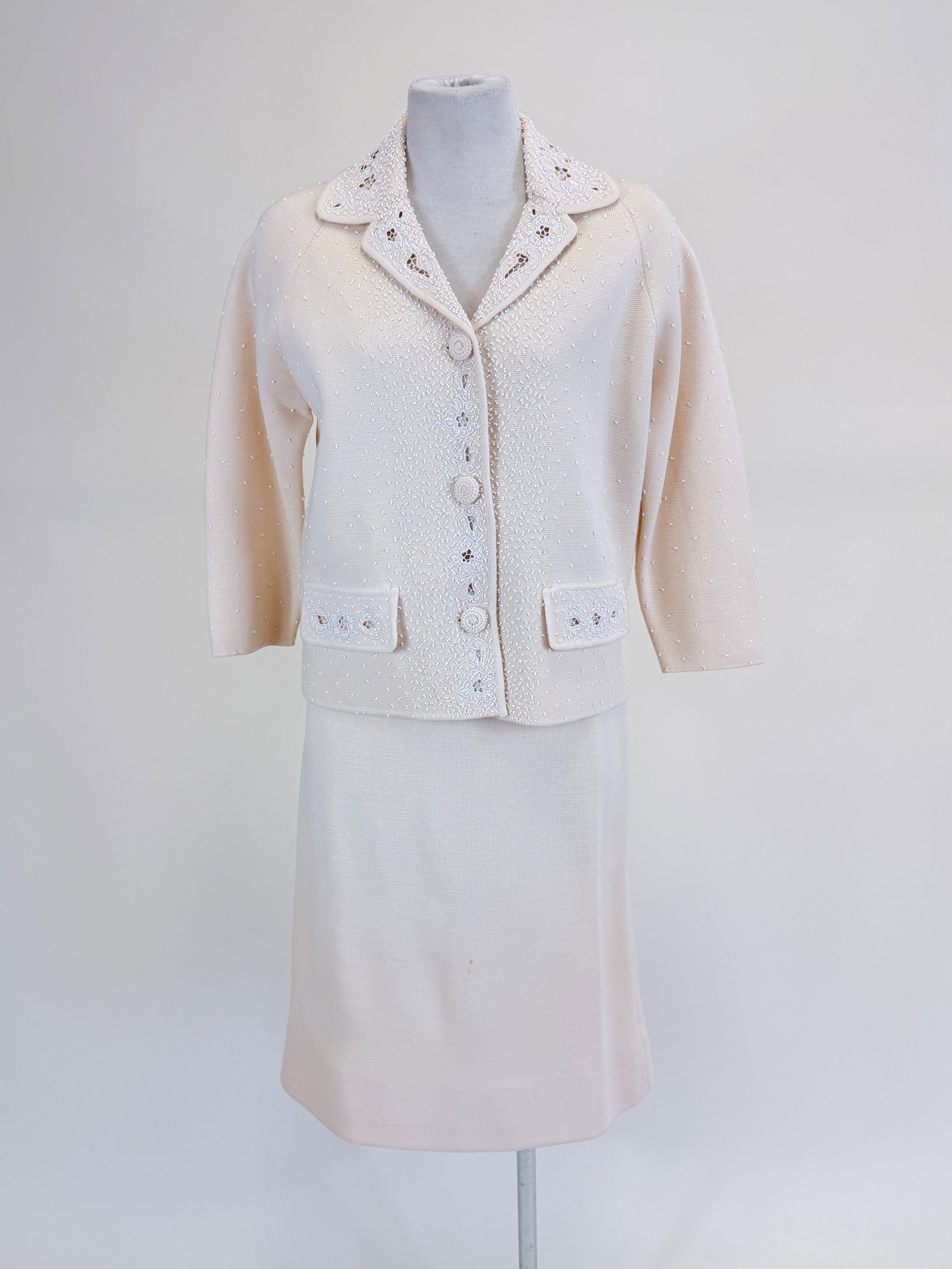 VINTAGE 1960s BEADED KNIT SKIRT SUIT (1 of 11)