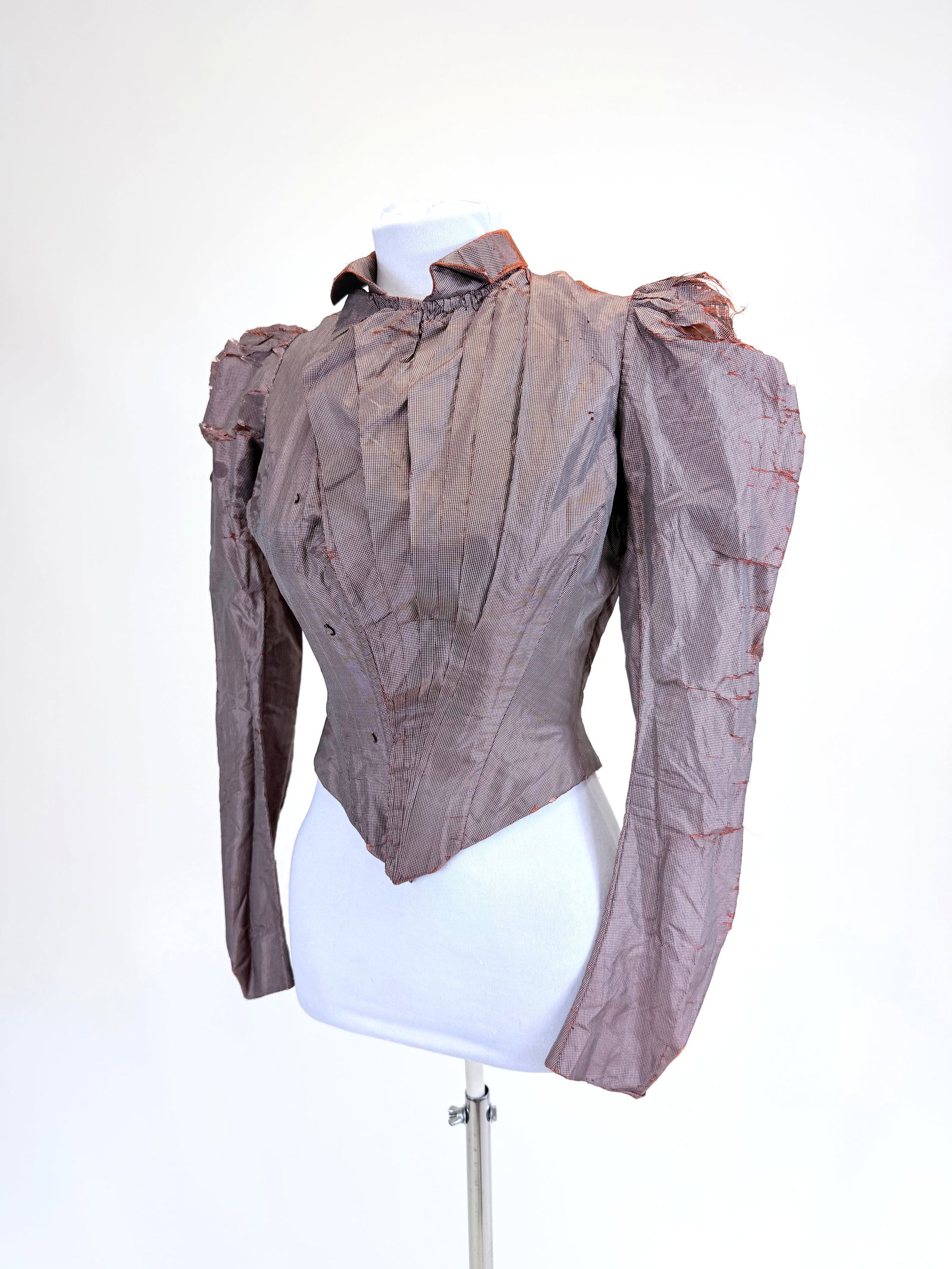 ANTIQUE 1880s SILK TAFFETA BODICE (1 of 5)