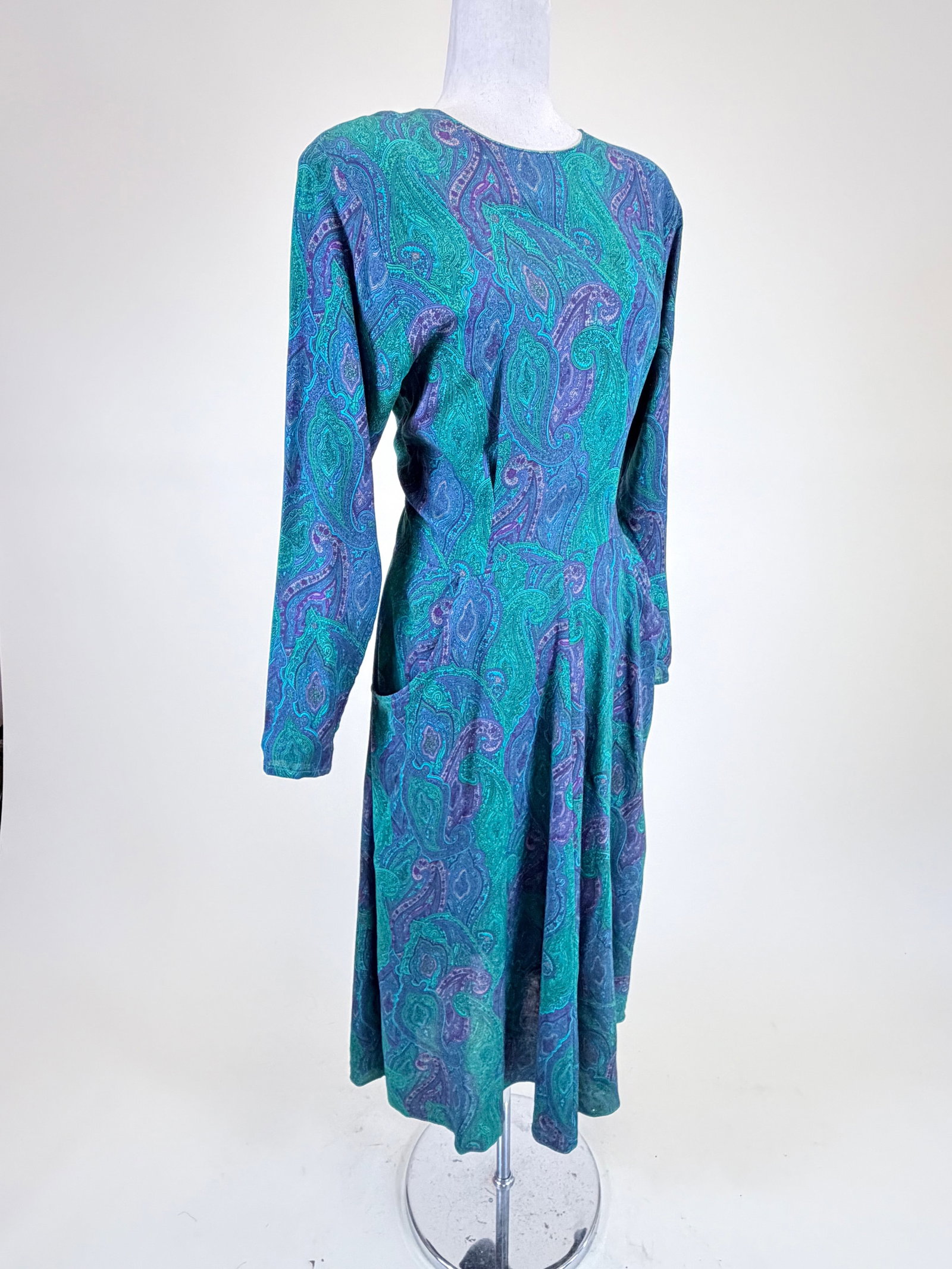VINTAGE 1980s PAISLEY PRINT DRESS: B 38", W 34", good condition