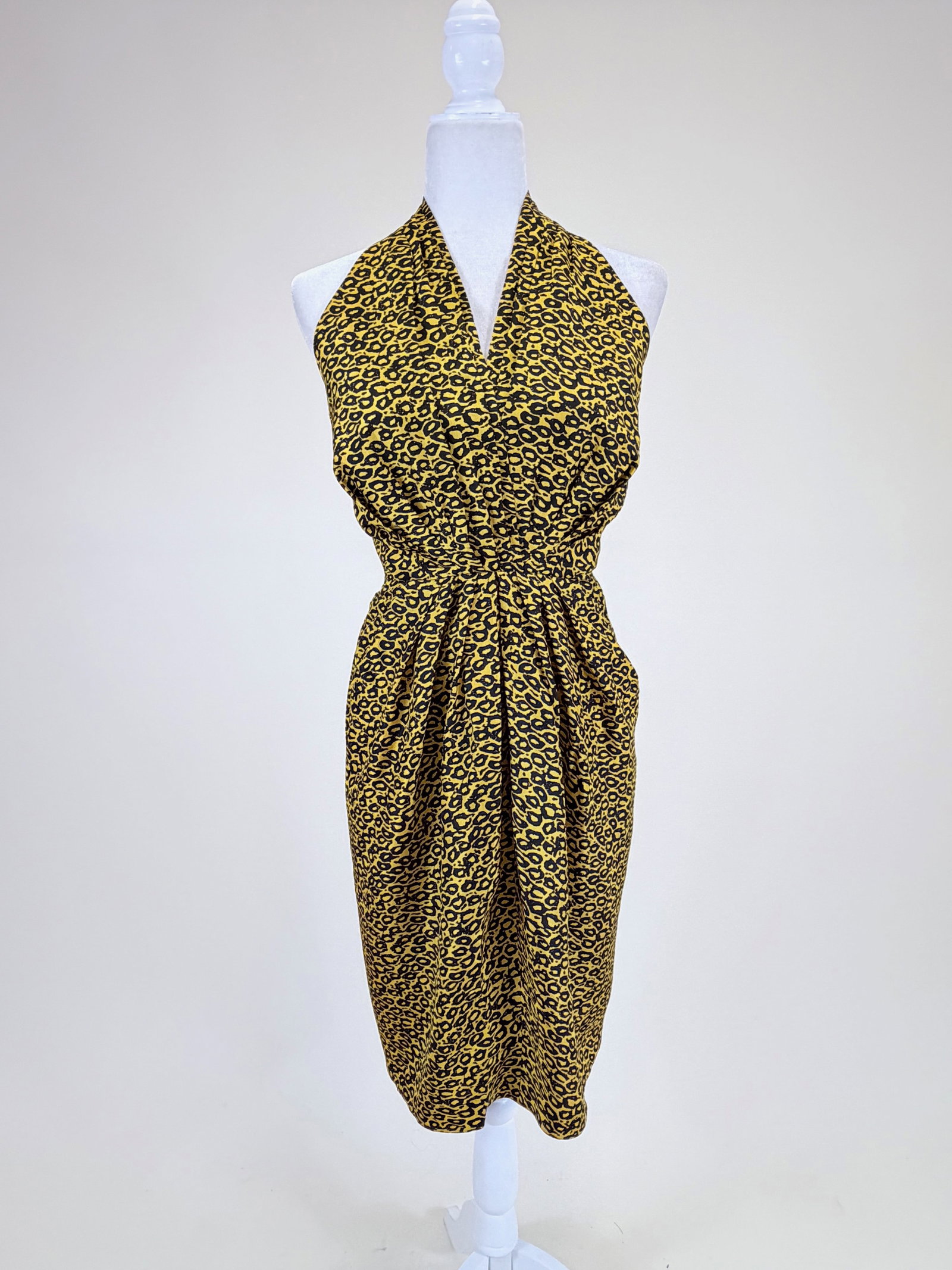 VINTAGE 1980s SILK HALTER DRESS (1 of 7)