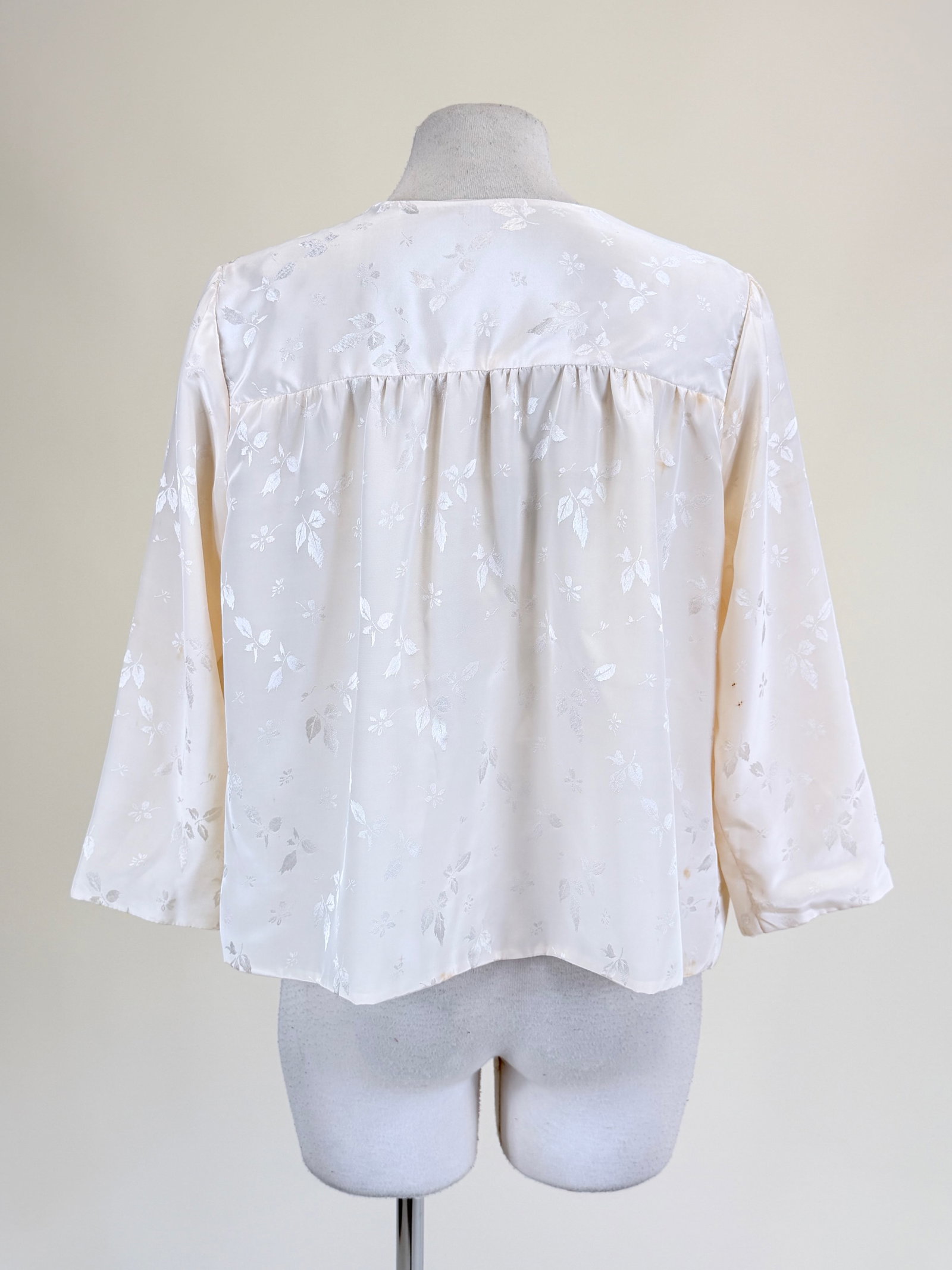 VINTAGE 1950s/60s BEDJACKET - 4