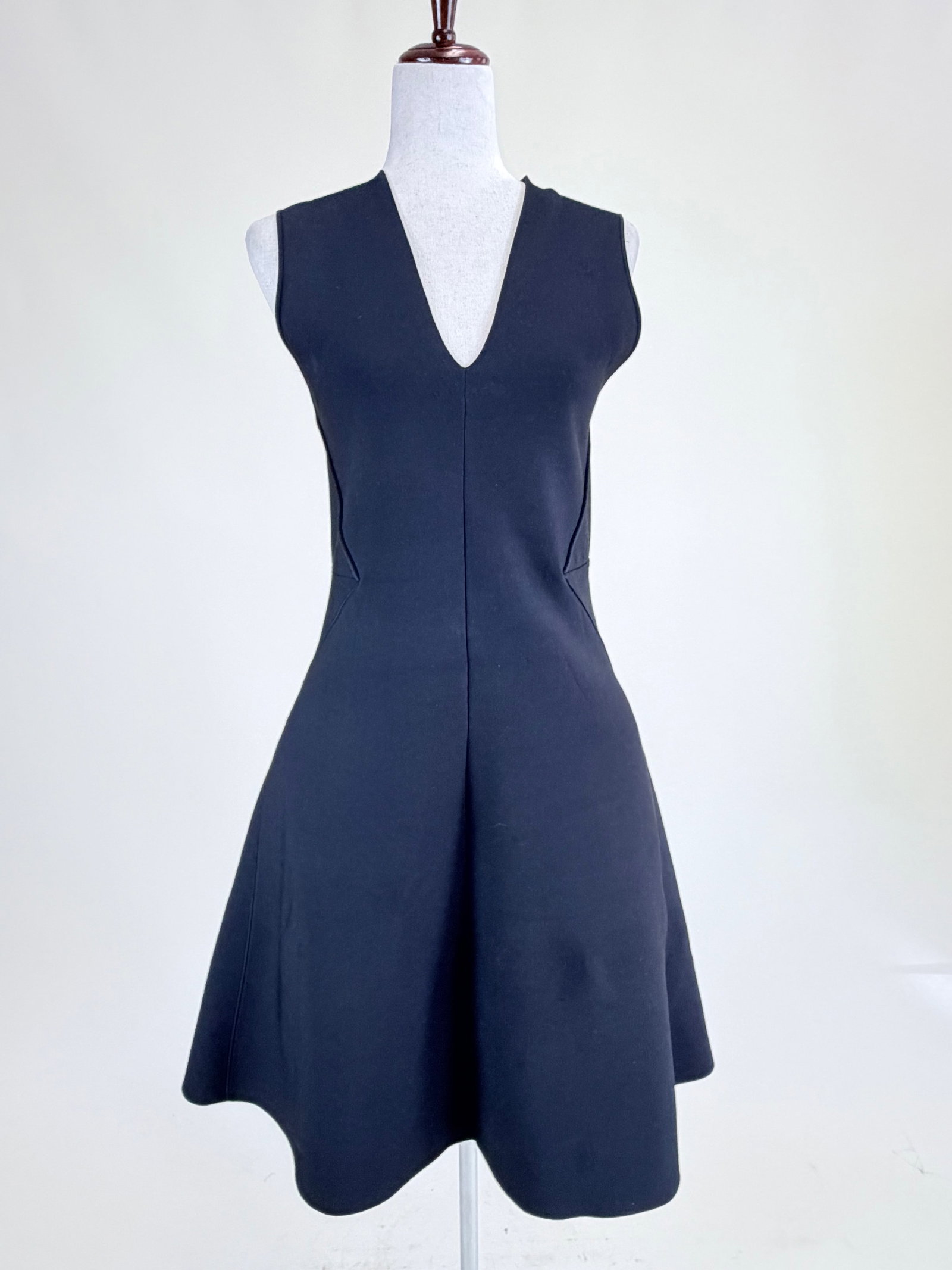 GIORGIO ARMANI NEOPRENE COCKTAIL DRESS (1 of 7)