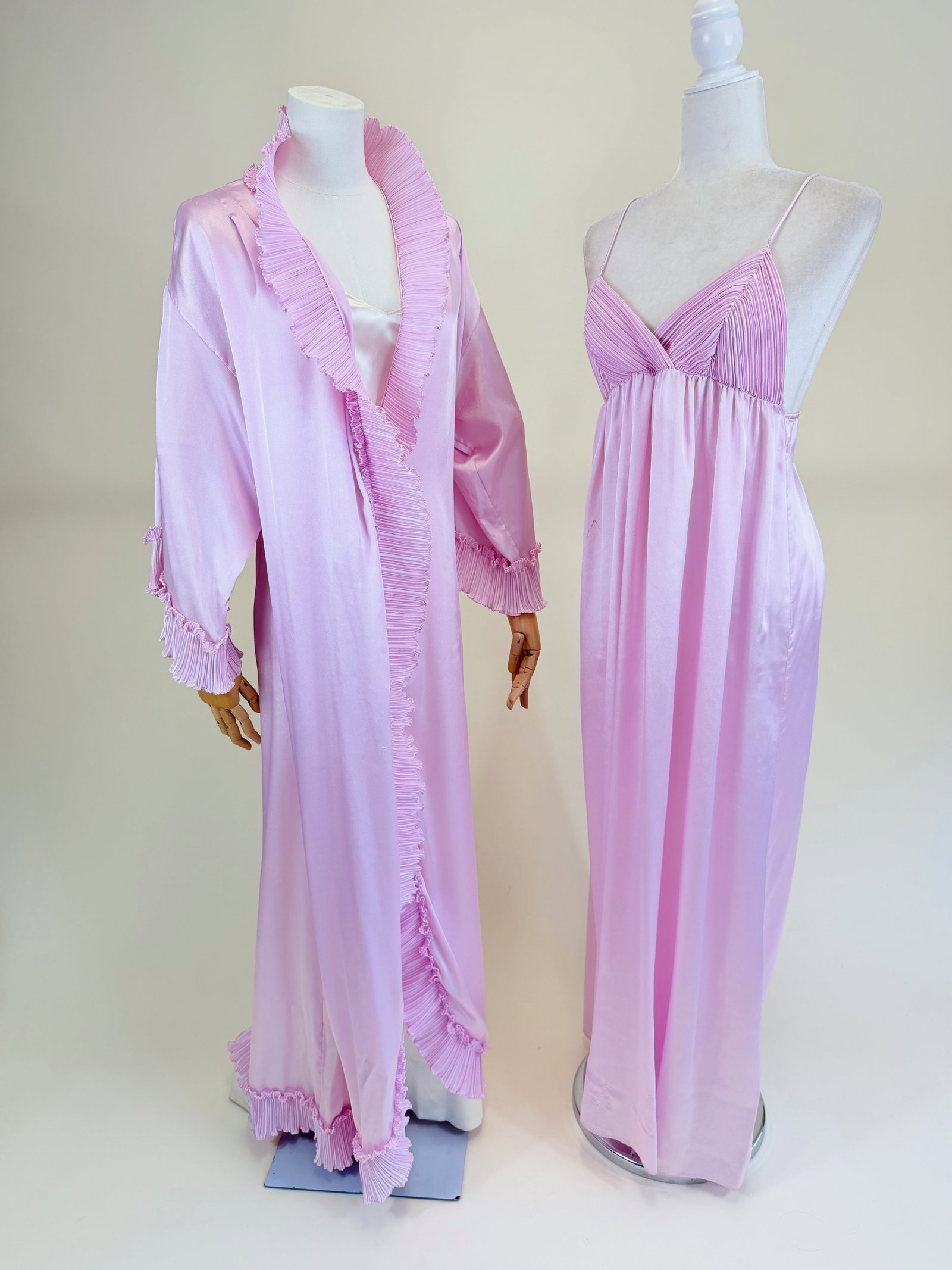 Y2K MARY MCFADDEN PEIGNOIR SET (1 of 11)