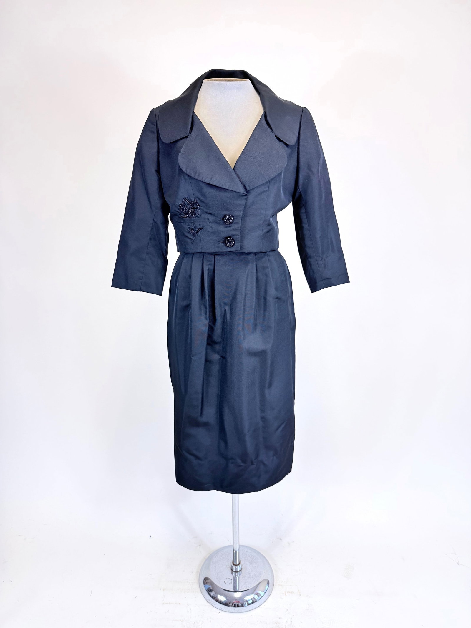 VINTAGE 1950s/60s HELEN ROSE SKIRT SUIT (1 of 9)