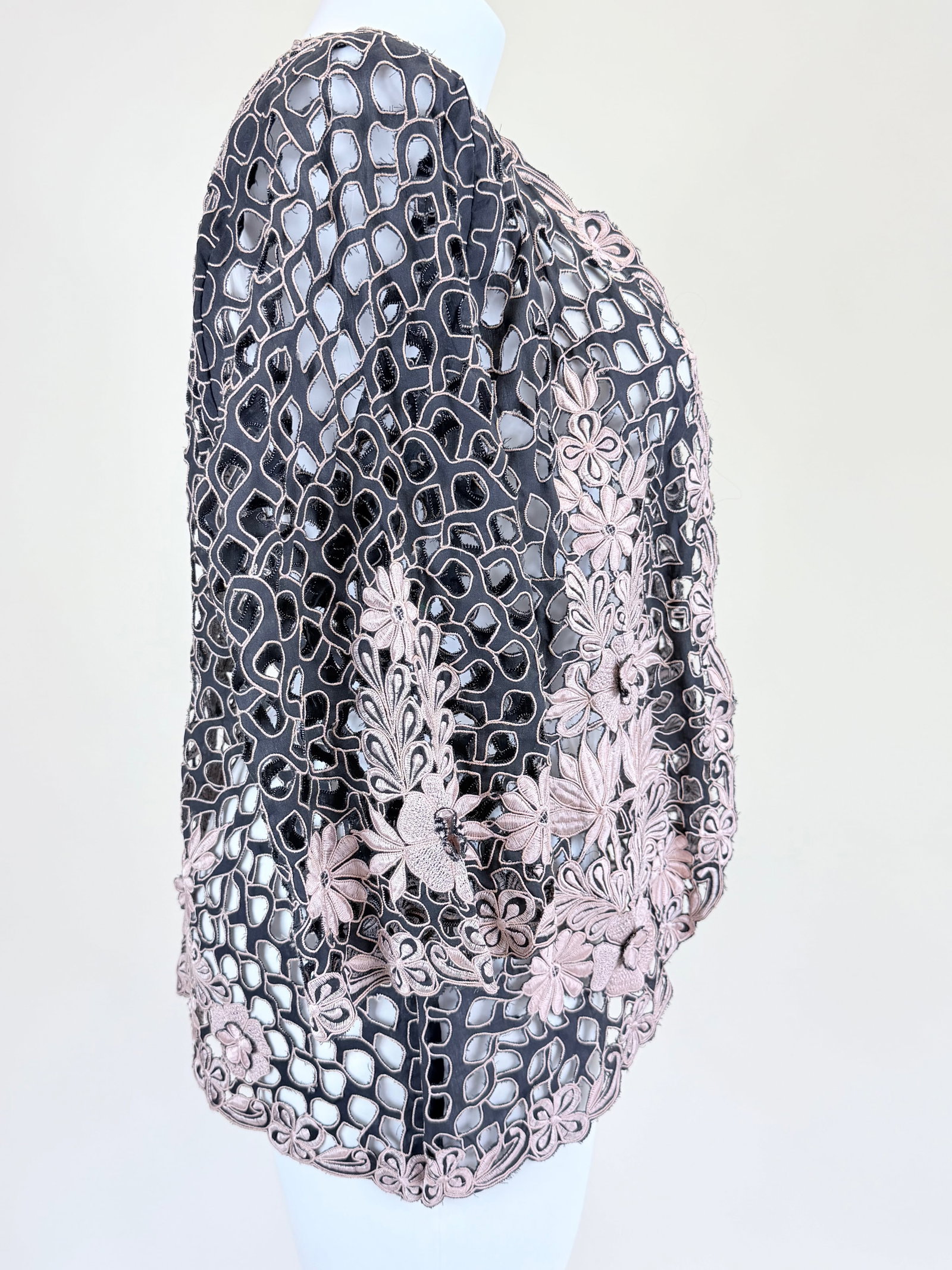 CUTWORK & EMBROIDERED JACKET - 3