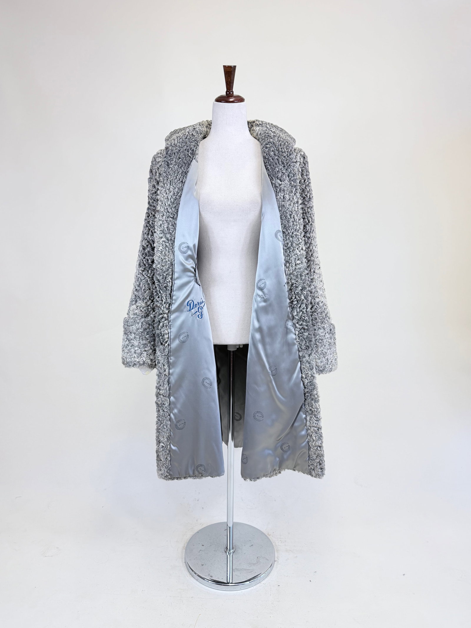 GREY LAMBSWOOL COAT, 1960s - 7
