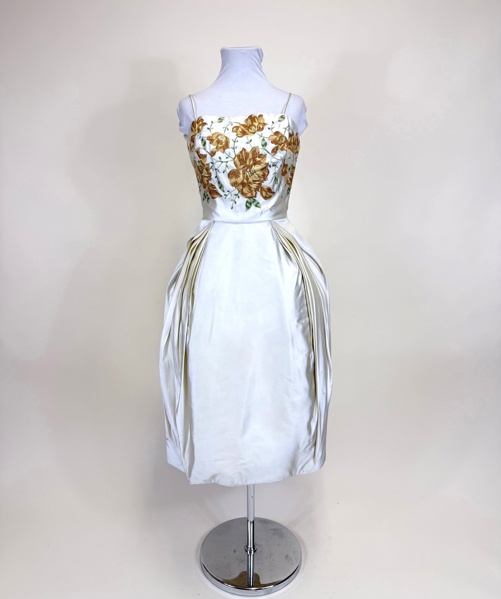 LAME' & SILK FLOSS EMBROIDERED PEAU DE SOIE PARTY DRESS, 1950s: B 36", W 25", discoloration & spot stains, see photos. Provenance: From the M. Estella Sprague Costume Collection