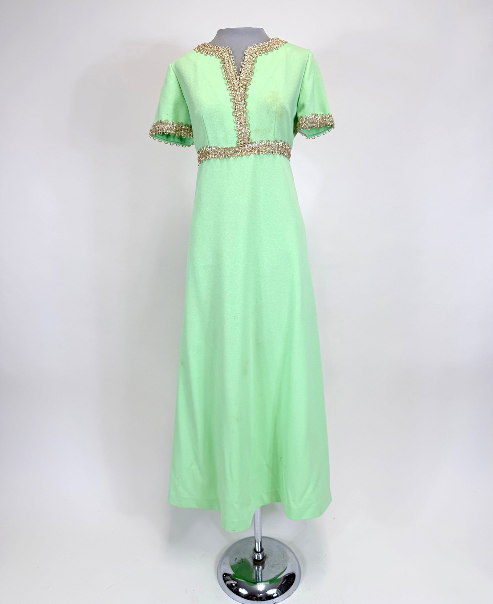 LIME GREEN CREPE EVENING DRESS, 1960s: B 36", W 30", staining to bust & few other light stains, see photos