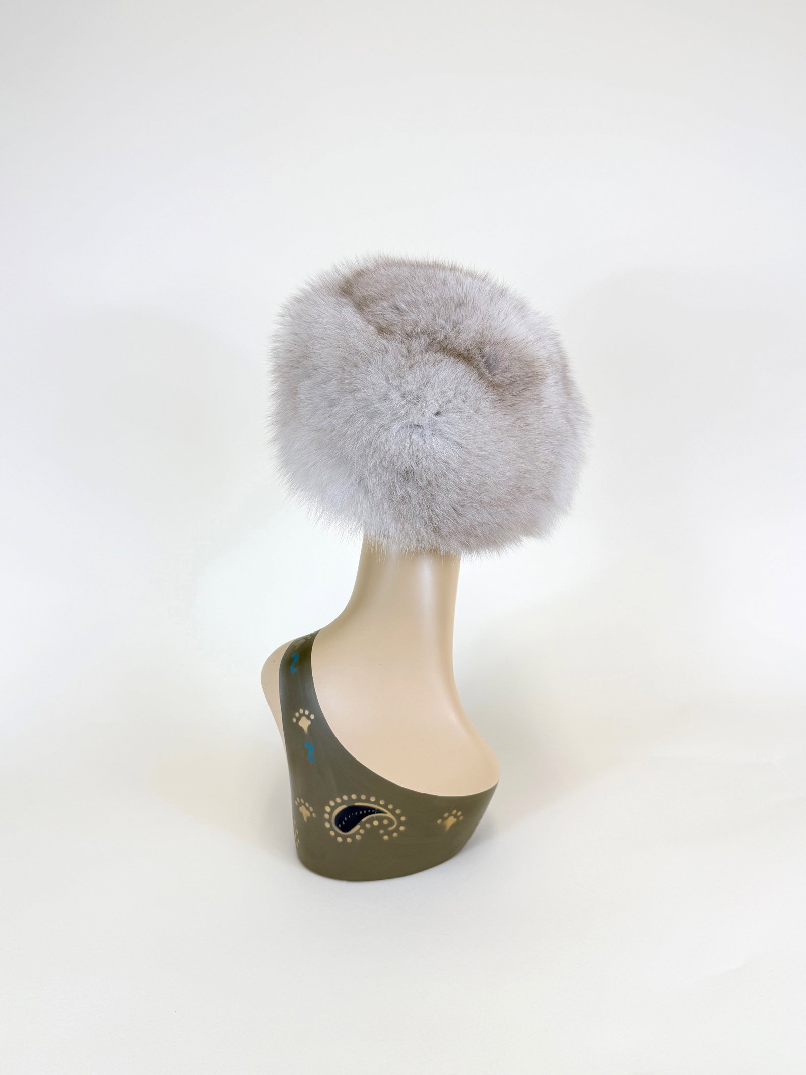 SILVER FOX PILLBOX WINTER HAT, 1960s - 4