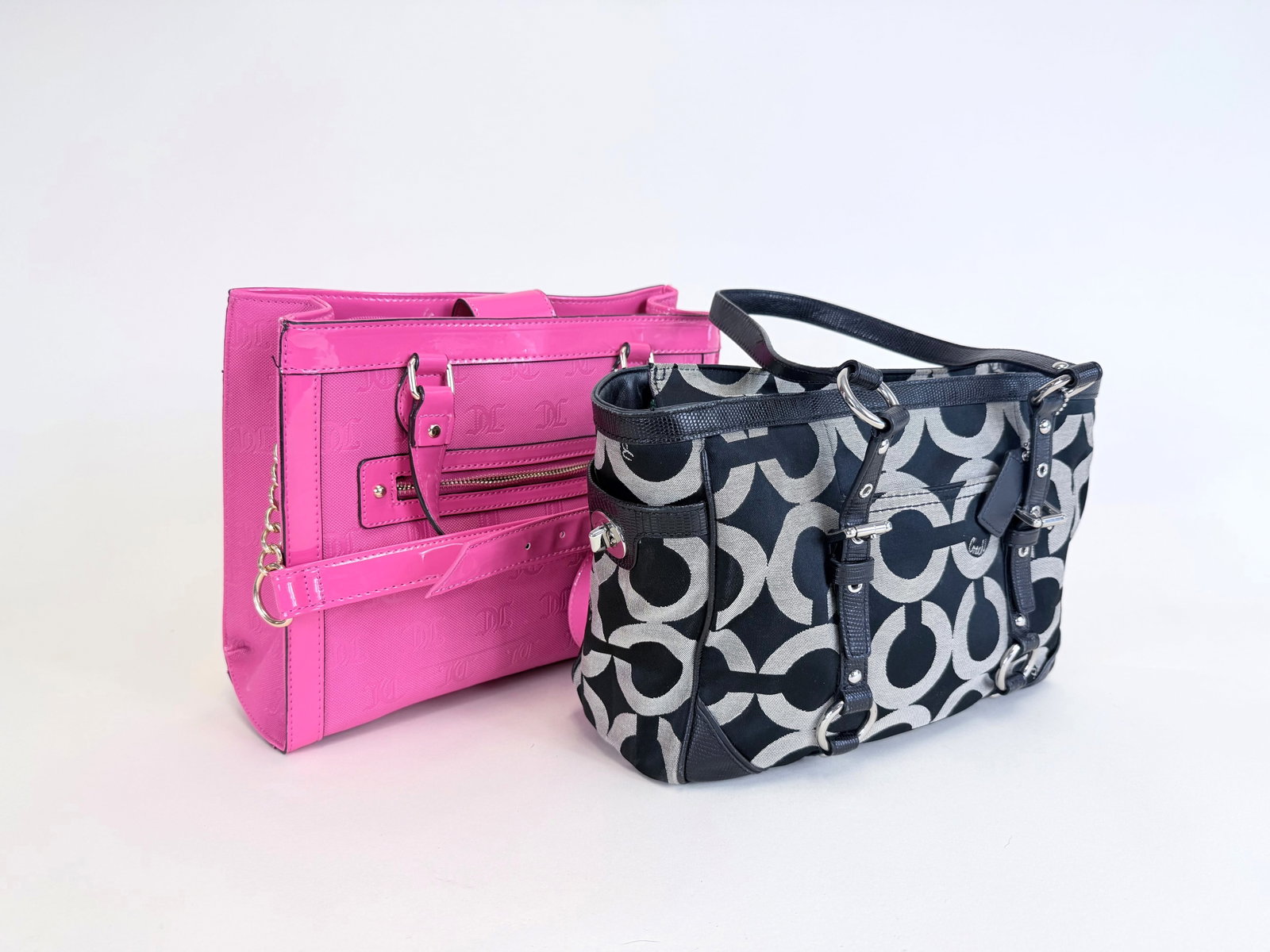 COACH & JUICY COUTURE BAGS: Light wear, good condition, see photos