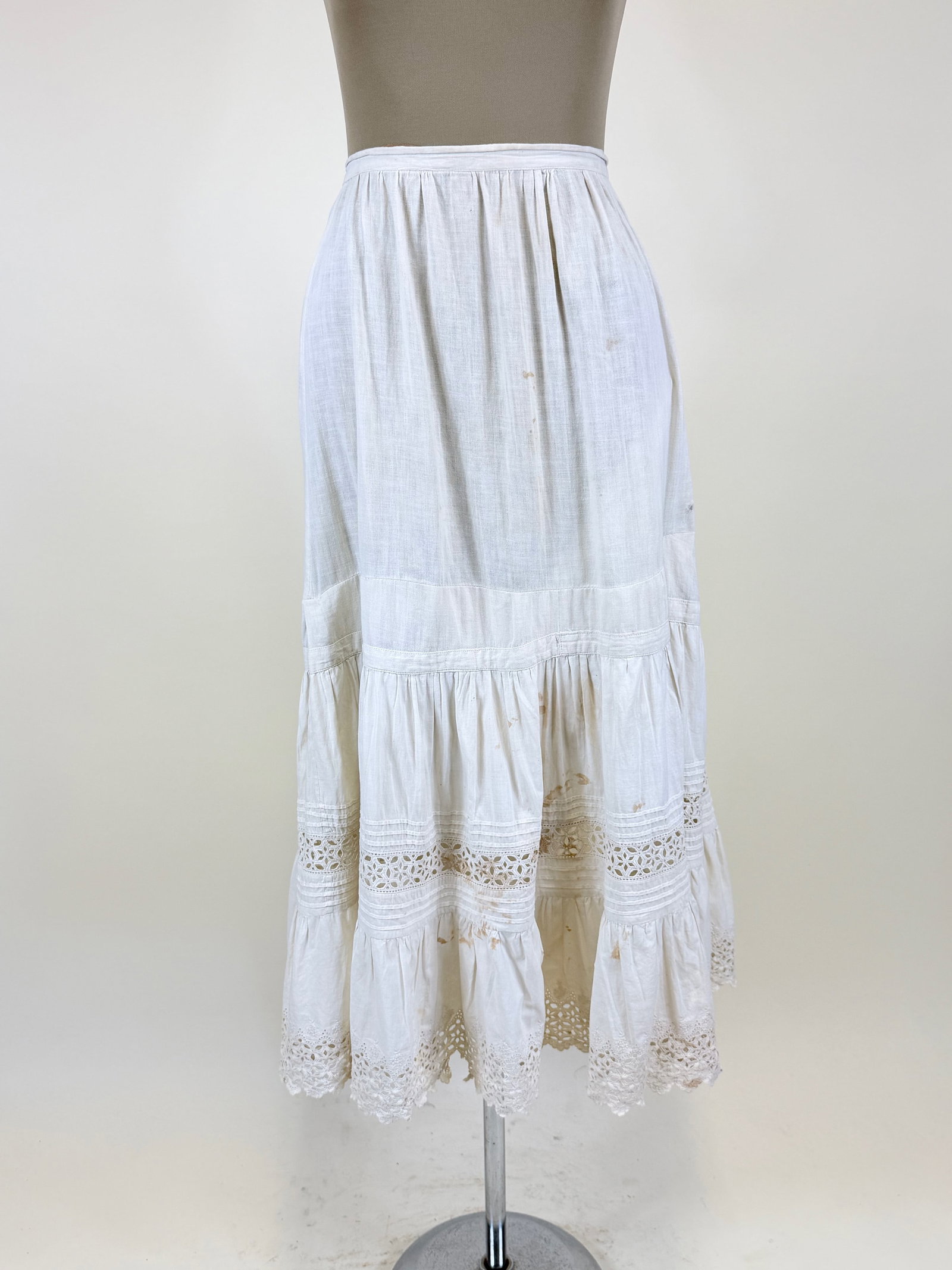 ANTIQUE COTTON PETTICOAT, 1900-1915 (1 of 7)