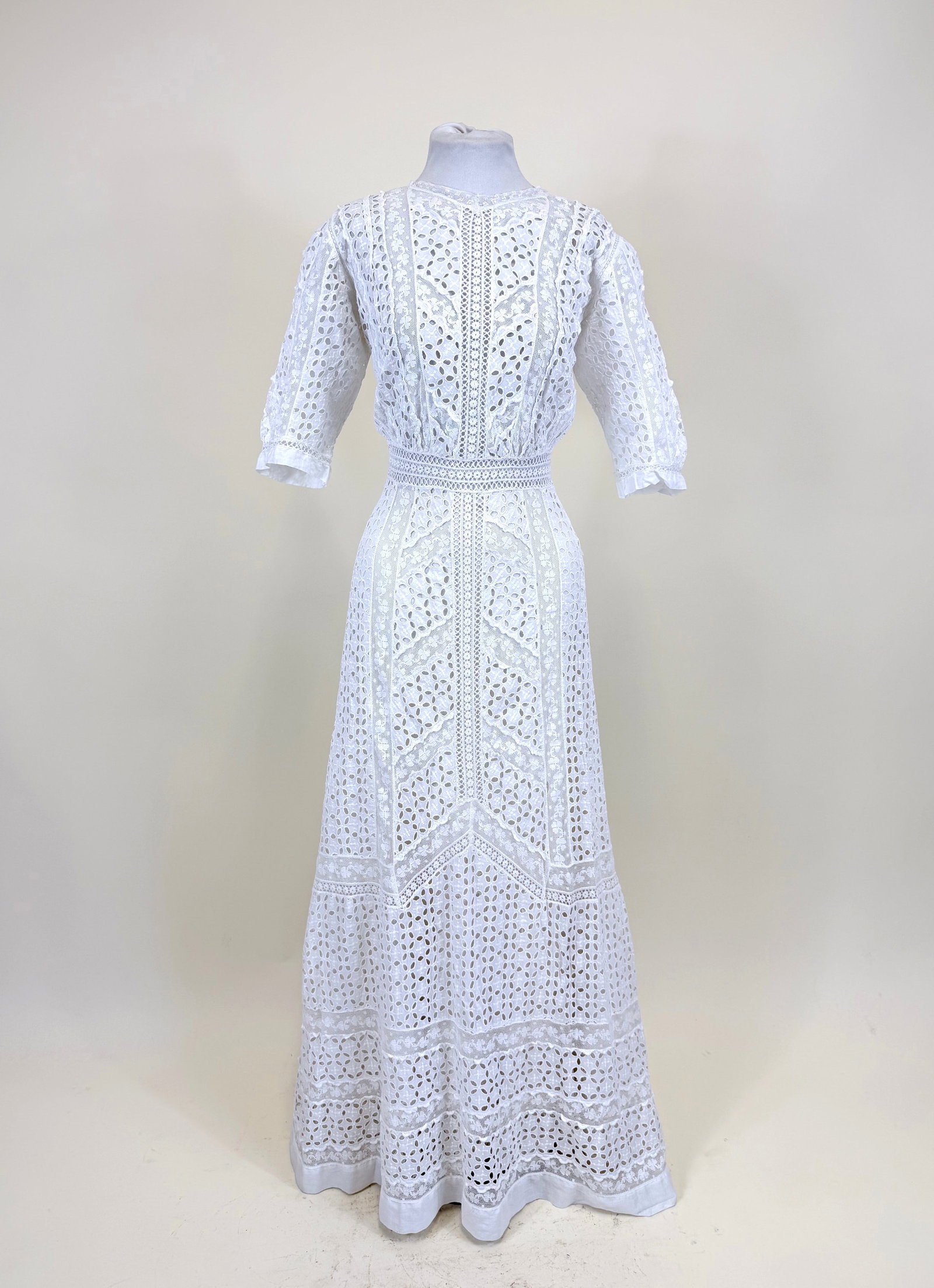 ANTIQUE EYELET EMBROIDERED & LACE LINGERIE DRESS, c. 1910: B 37", W 21", missing one closure, tiny spot stains, see photos