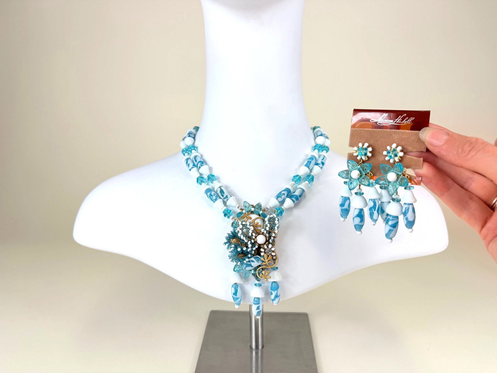 MIRIAM HASKELL STATEMENT NECKLACE & MATCHING EARRINGS, 1960s: All pieces stamped "Miriam Haskell" & original tag attached, adjustable necklace 17"-20", pendant 2" x 4", earrings 2.5", good condition, see photos