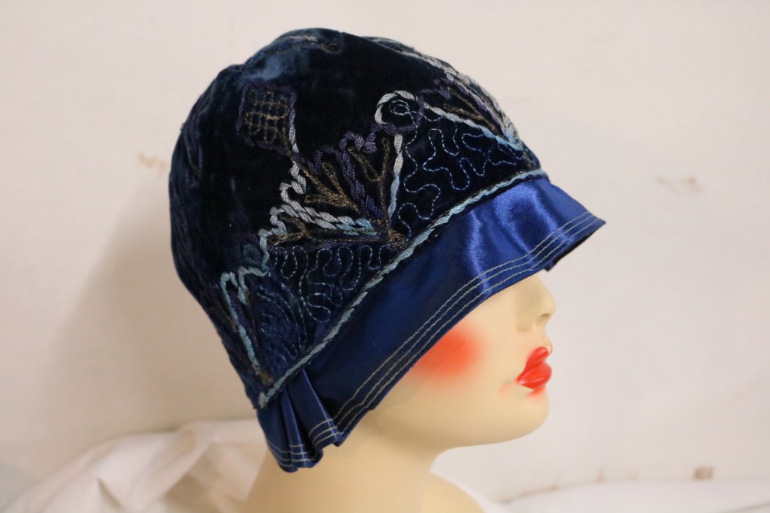 1920's Vintage Velvet Hat with Embroidery and Satin (1 of 5)