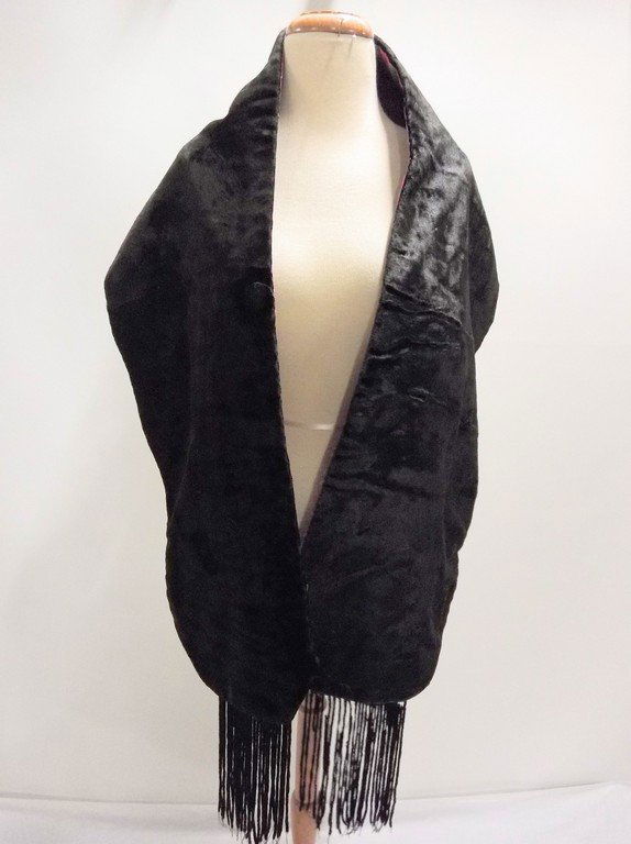 antique teens Victorian black velvet stole with silk (1 of 3)