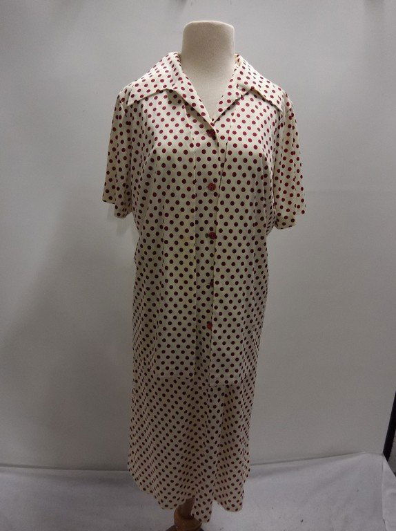 2 piece 1950/60's Red Polka dot Shift & Short Sleeve (1 of 6)