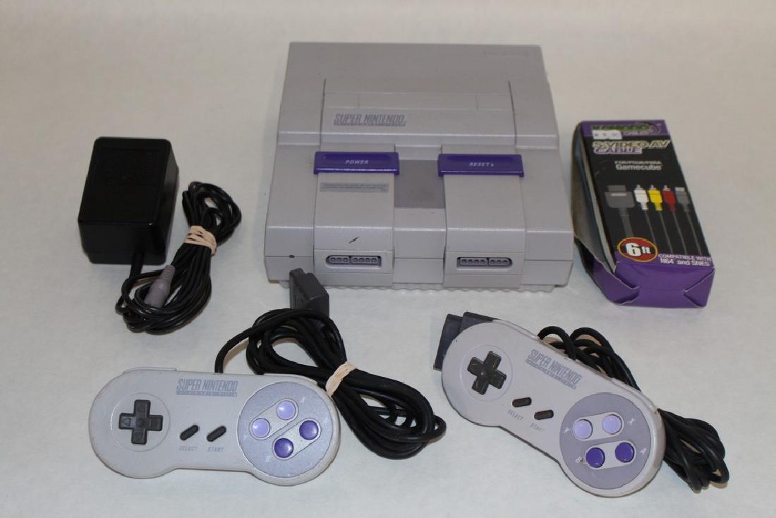 Super Nintendo Model #SNS-001: SN 8710 2 CONTROLLERS, Power pack S-Video AV Cable