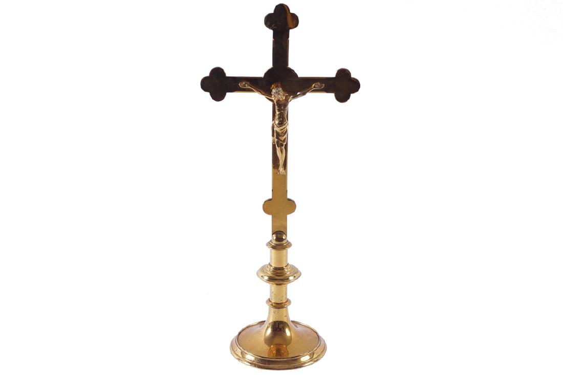 BRASS CRUCIFIX (1 of 1)
