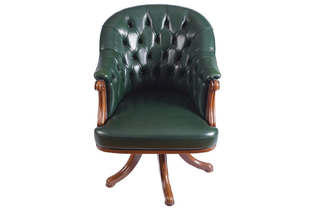 HIDE UPHOLSTERED DEEP BUTTONED EXECUTIVE SWIVEL (1 of 1)