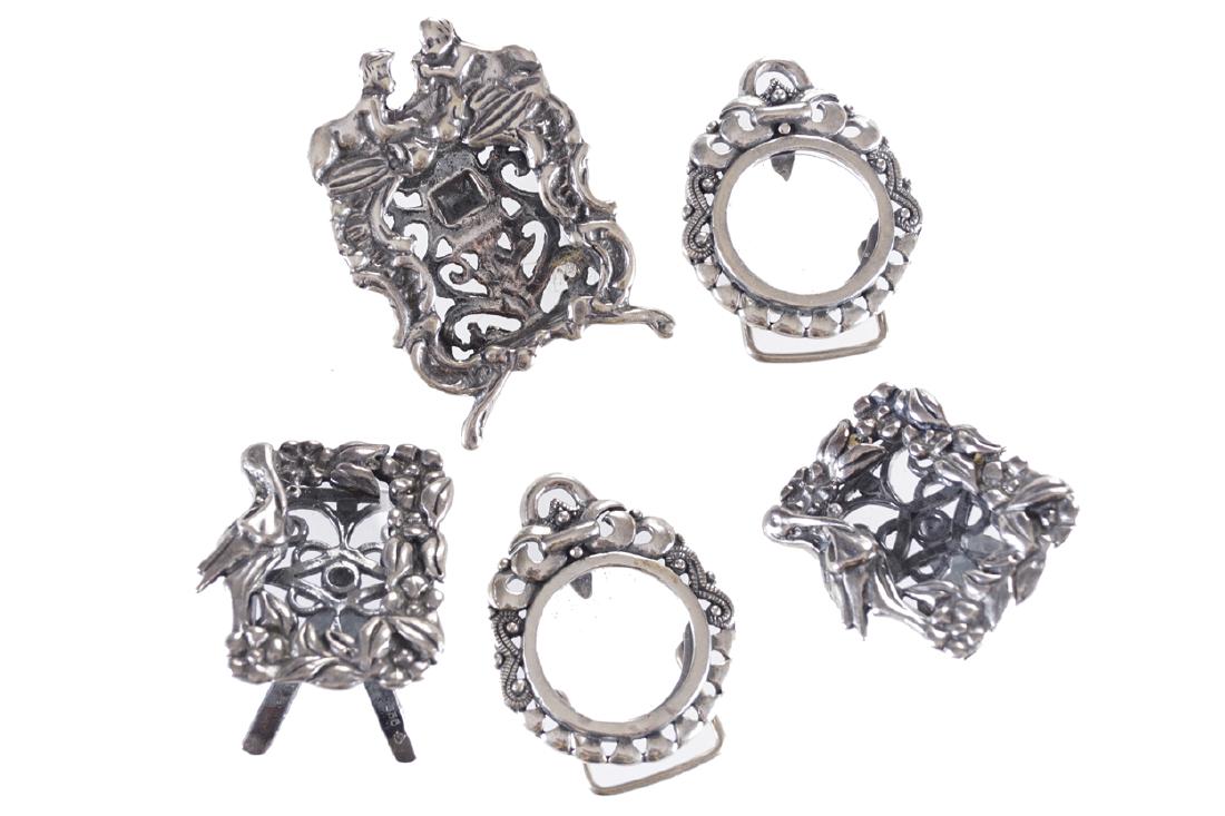 GROUP OF 5 MINIATURE STERLING SILVER PHOTO FRAMES: Provenance: The Maureen O'Hara Collection