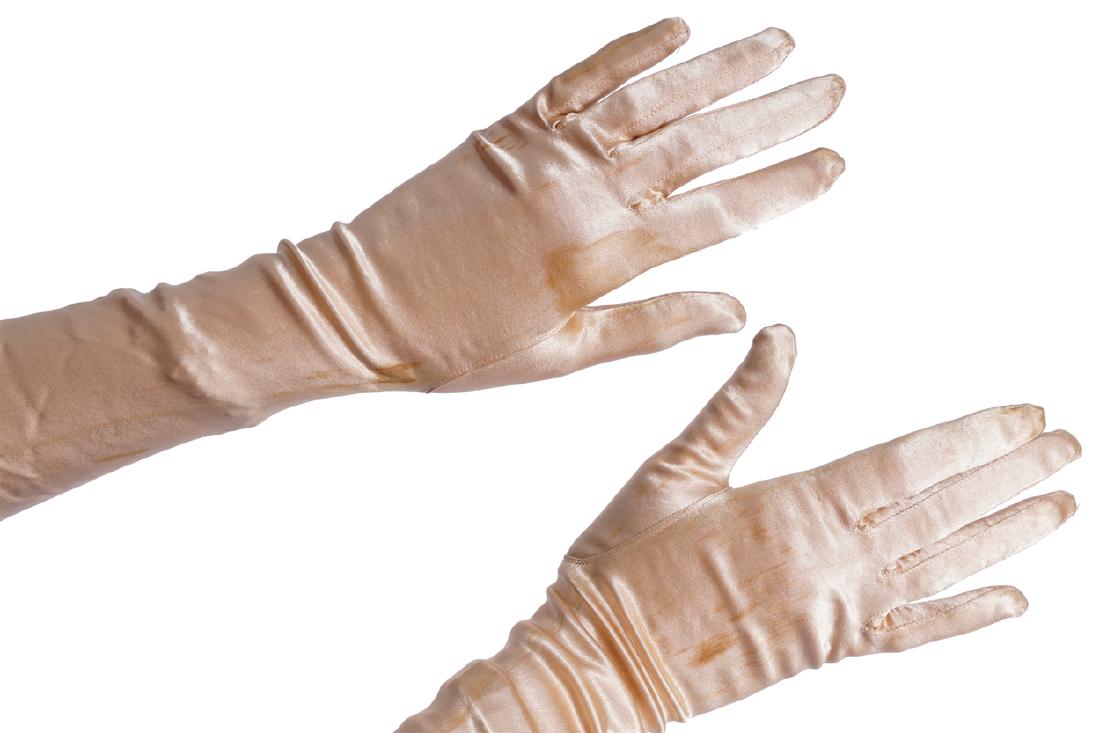 PAIR OF PEACH COLOURED EVENING GLOVES: Provenance: The Maureen O'Hara Collection