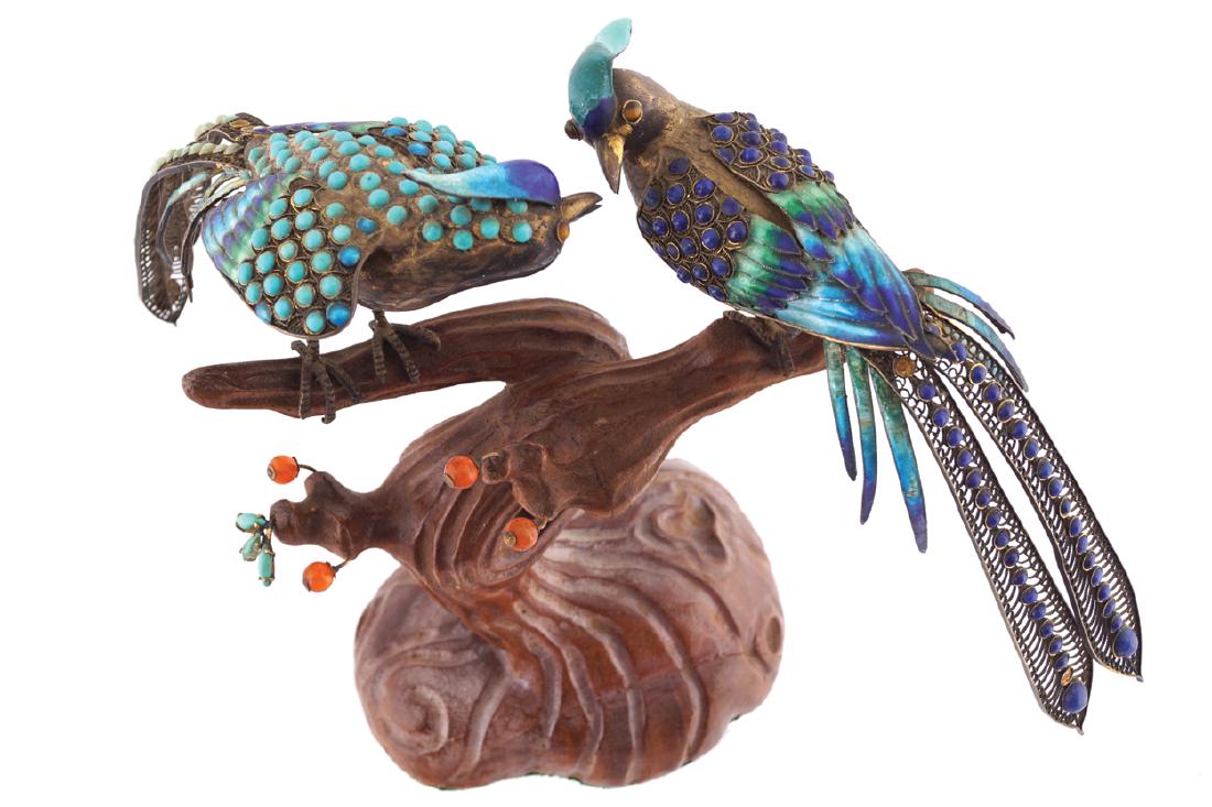 CHINESE EARLY  TWENTIETH-CENTURY ENAMEL AND GEM GROUP (1 of 1)