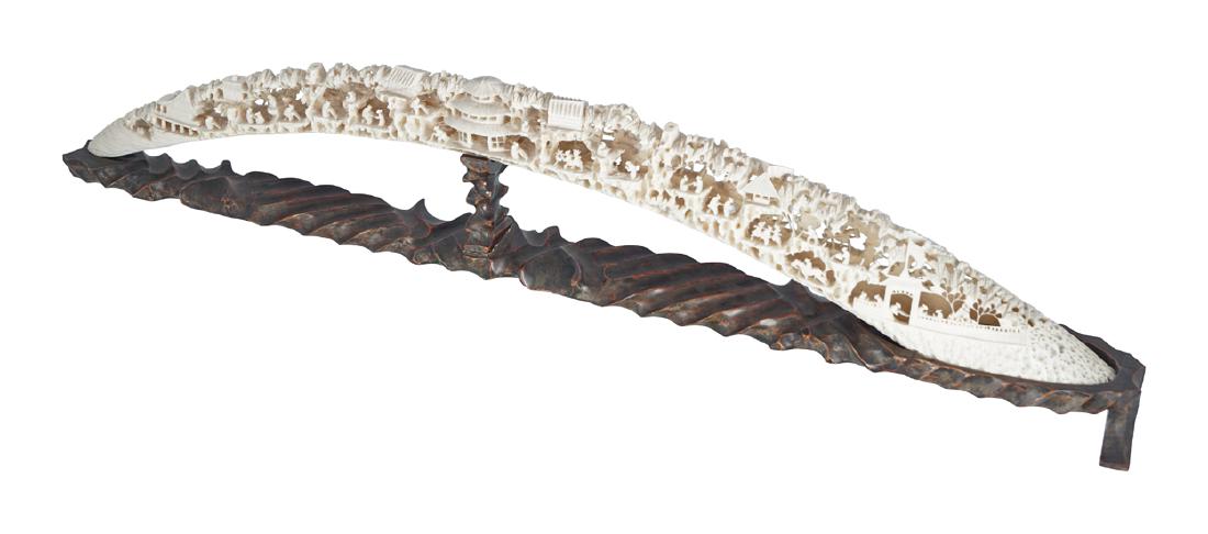 NINETEENTH-CENTURY CHINESE CARVED IVORY TUSK BRIDGE: NINETEENTH-CENTURY CHINESE CARVED IVORY TUSK BRIDGE Dimensions: 87 cm. high