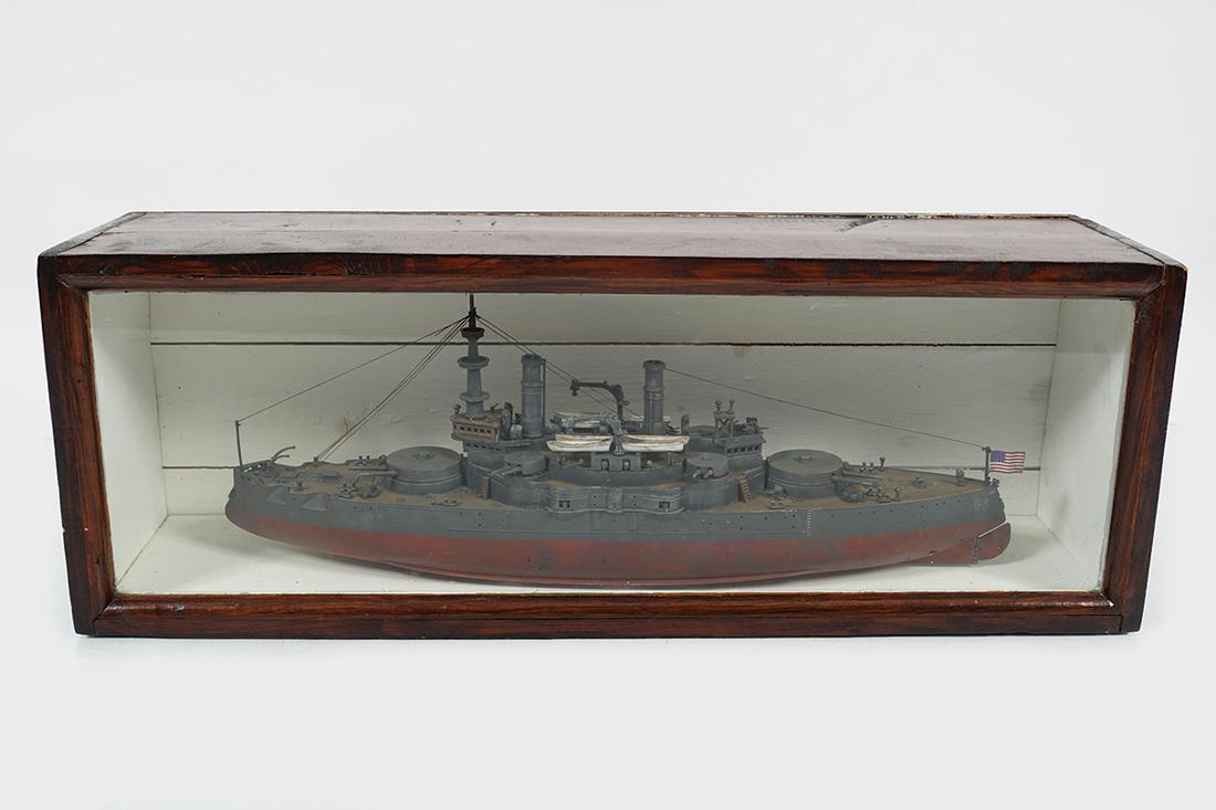 MODEL SHIP OREGAN BB-3 WARSHIP (1 of 3)