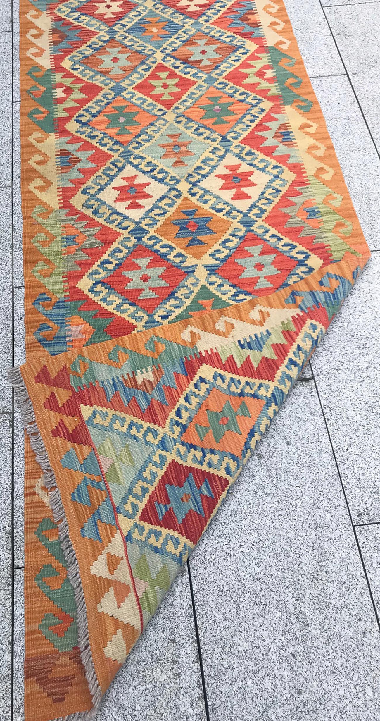 CAUCASIAN FLAT WEAVE RUNNER (1 of 1)