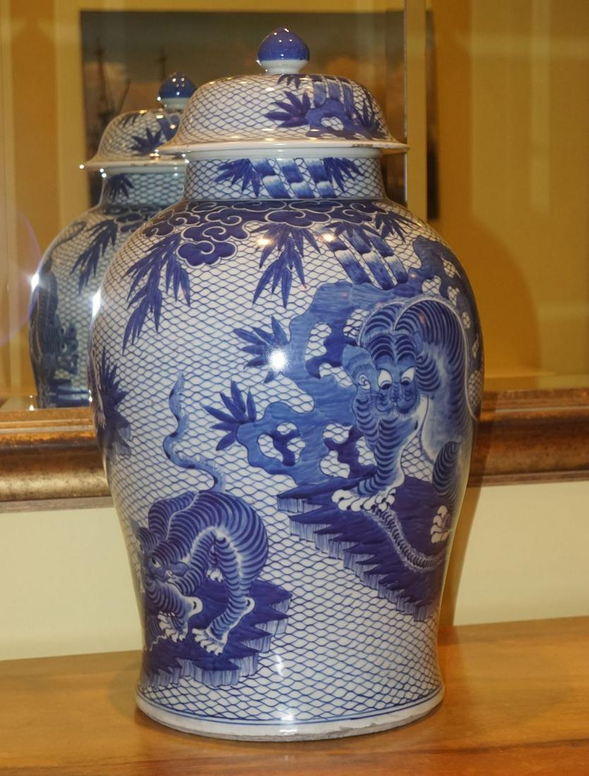 PAIR OF LARGE CHINESE BLUE AND WHITE GINGER JARS (1 of 8)