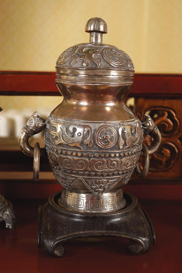 TIBETAN SILVER GILT METAL VASE AND COVER (1 of 1)