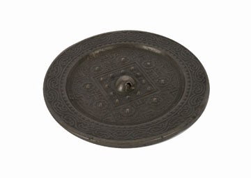 Chinese Han-Dynasty bronze mirror: Chinese Han-Dynasty bronze mirror 14 cms. high