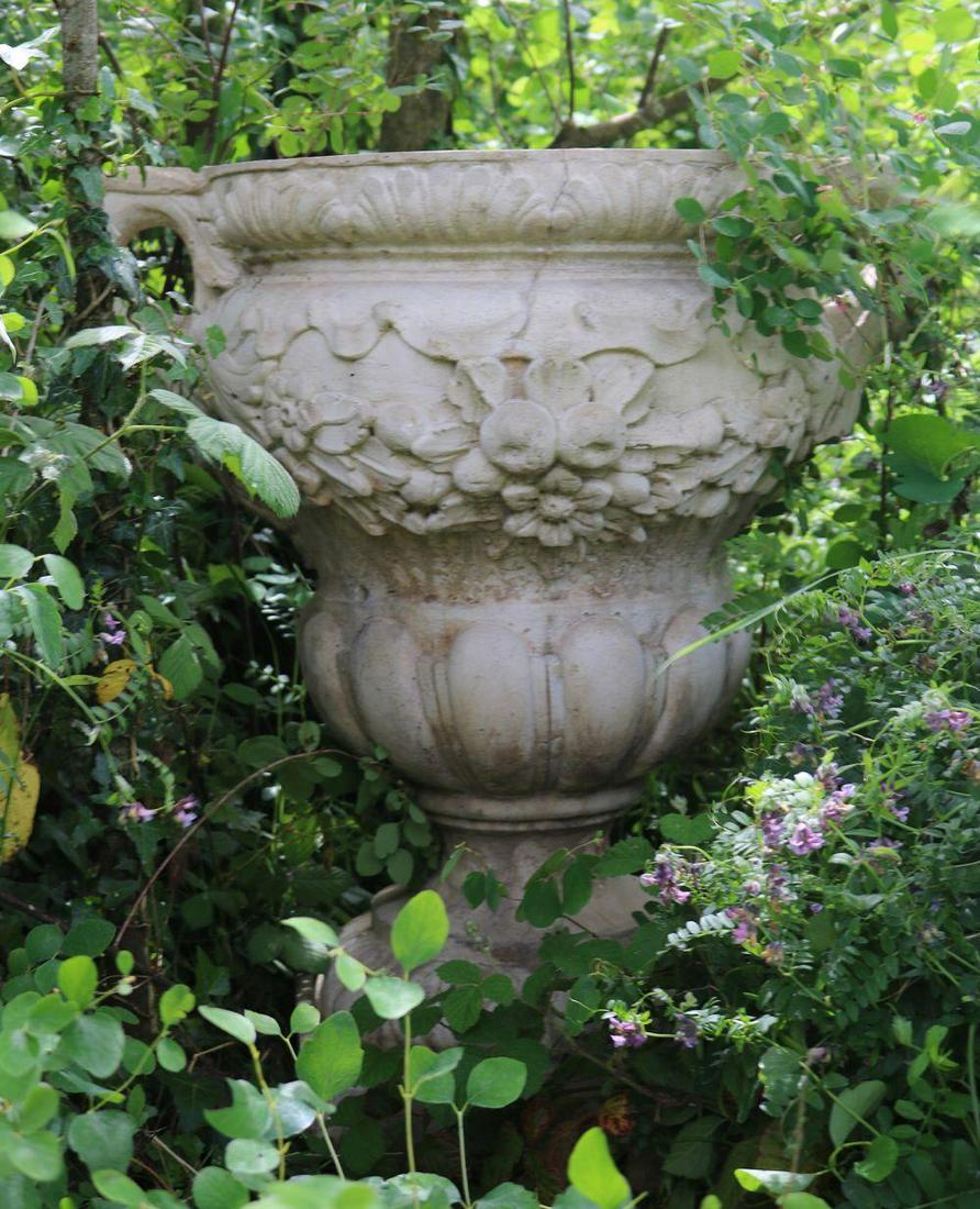 MOULDED STONE JARDINIERE (1 of 3)