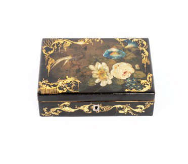 Nineteenth-century painted papier mache box: Nineteenth-century painted papier mache box,the lid depicting a cock pheasant amongst flowers