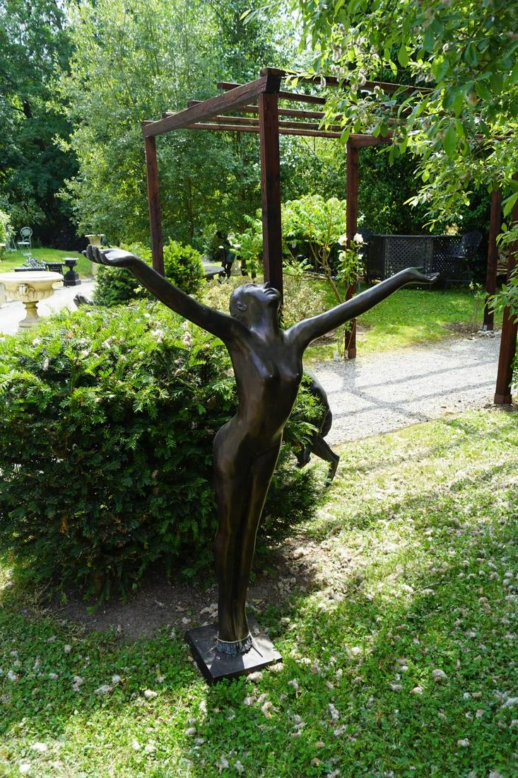 LARGE BRONZE GARDEN SCULPTURE: figure of a female nude with her arms outstretched. 150 cm. high; Approximate Time: 11:44 Lot No: 117 Category: Garden & Decorative Objects