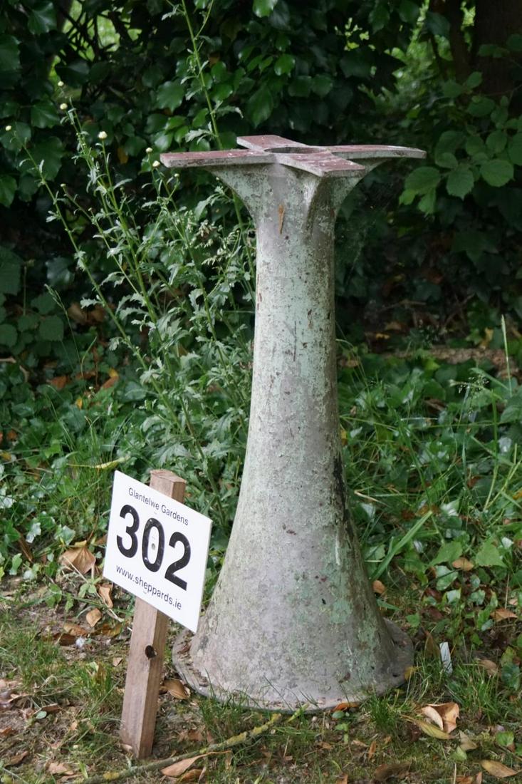 LARGE METAL PEDESTAL BASE: with a tapered circular stem. 77 cm. high Approximate Time: 15:30 Lot No: 302 Category: Garden & Decorative Objects