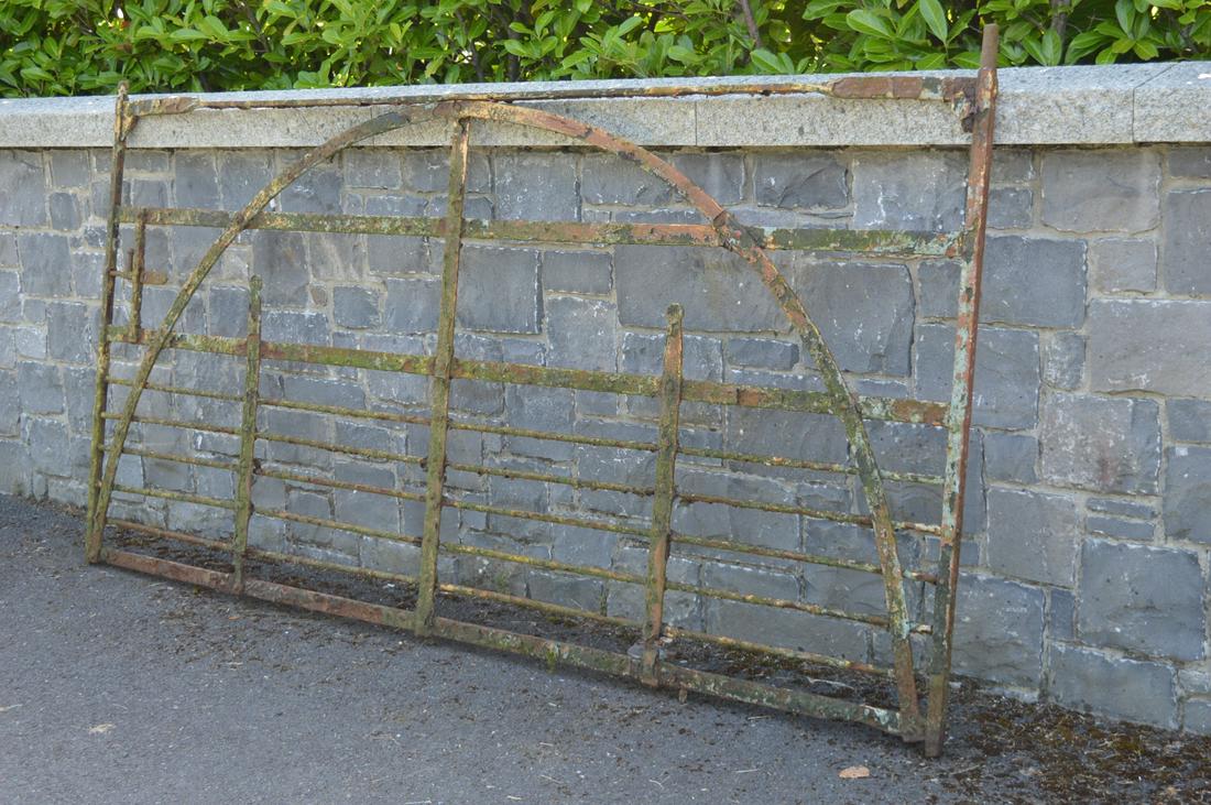 19TH-CENTURY FORGED IRON FIELD GATE: 19th-century forged iron field gate. Approximate Time: 10:39 Lot No: 445 Category: Garden & Decorative Objects
