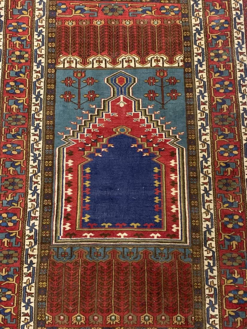 Persian Rug Auction