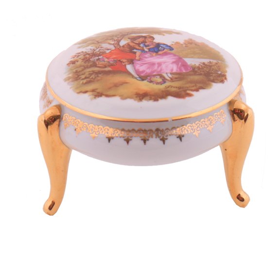 Limoges painted comport: Limoges painted comport Size: 10 cm. diameter