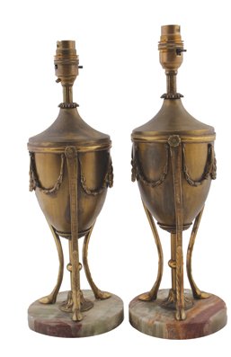 Pair Neoclassical Edwardian brass and marble table lamp: Pair Neo-classical Edwardian brass and marble table lamps 37 cm. high