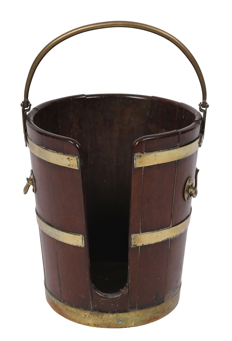 GEORGE III IRISH PLATE BUCKET: A fine George III period Irish plate bucket, used for carrying warm plates to and from the dining table in grand 18th-century households. Of tapering cylindrical form with a flared rim and twin reeded