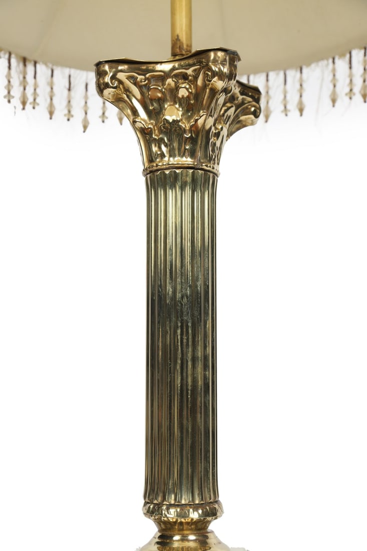 BRASS FLUTED COLUMN TABLE LAMP - 3