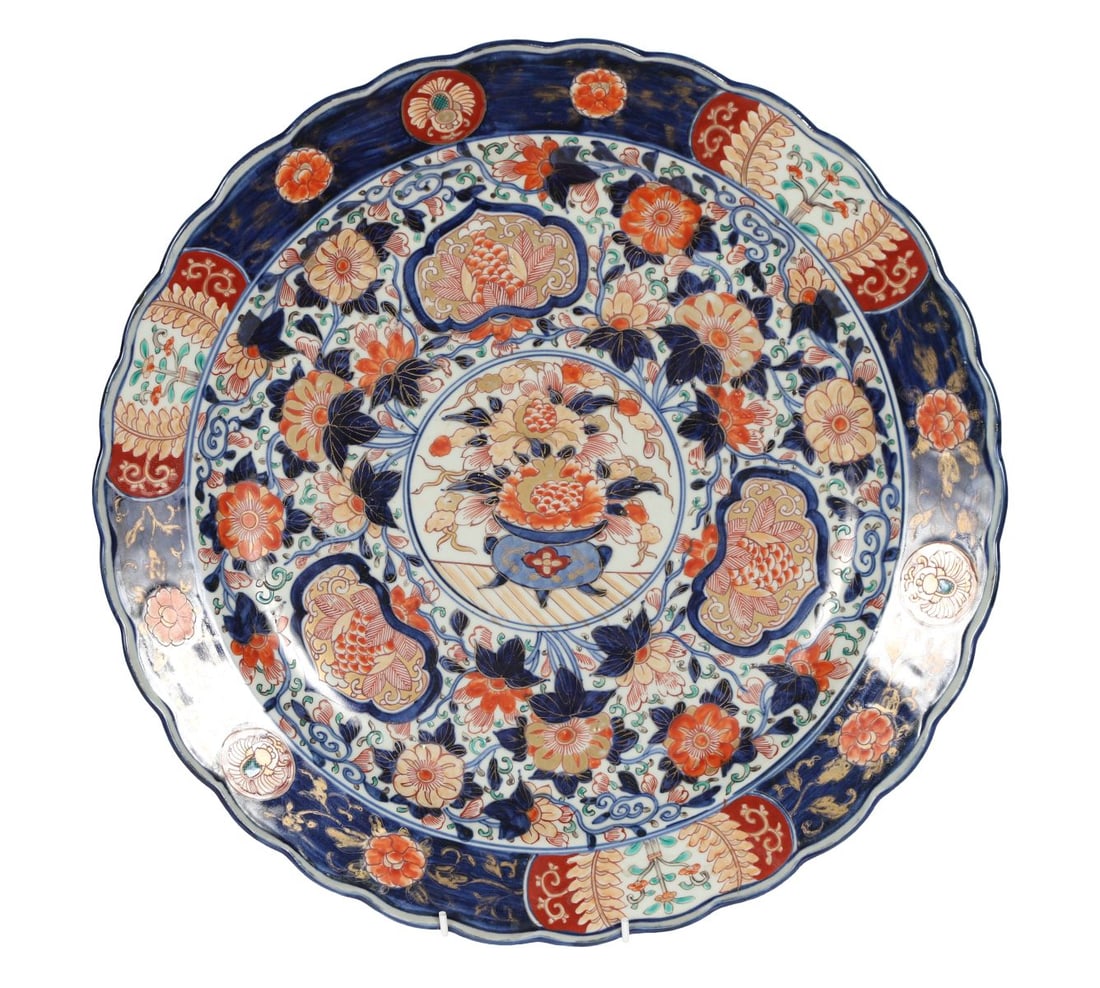 19TH-CENTURY IMARI PORCELAIN CHARGER (1 of 5)