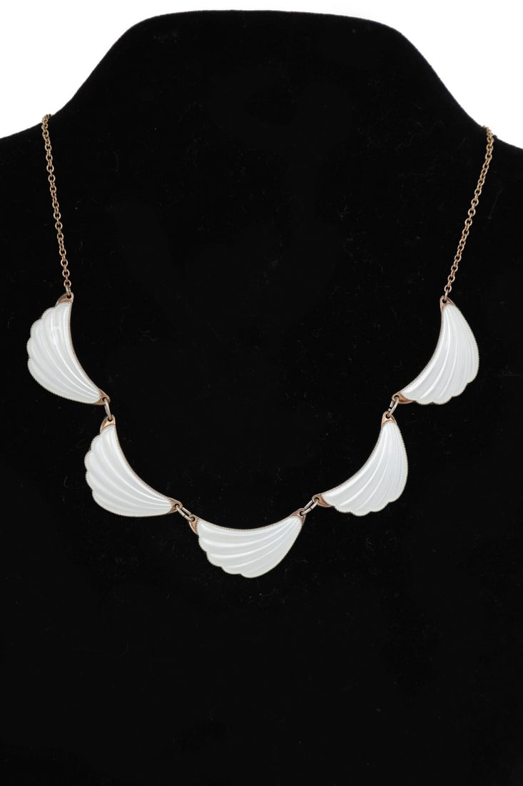 NORWEGIAN SILVER AND WHITE ENAMEL NECKLACE: BY ELVIK & CO., A Norwegian silver necklace with white enamel decoration, by Elvik & Co., marked 925. JEWELLERY