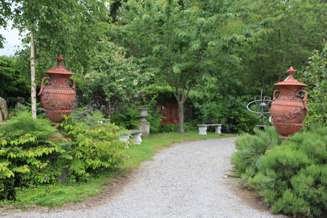 PAIR OF LARGE TERRACOTTA ESTATE URNS (1 of 3)