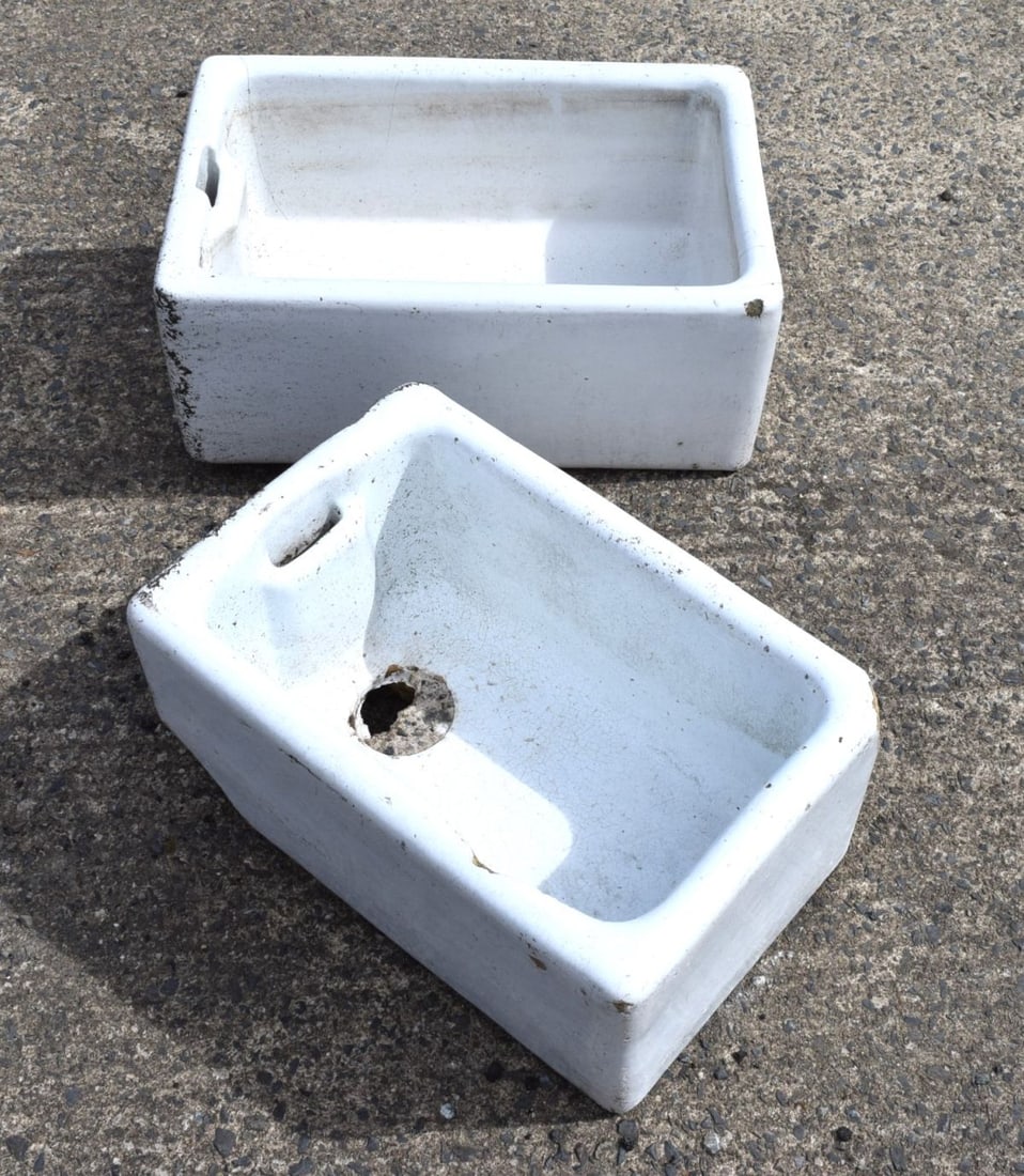 PAIR OF VITREOUS ENAMEL BUTLER'S SINKS (1 of 2)