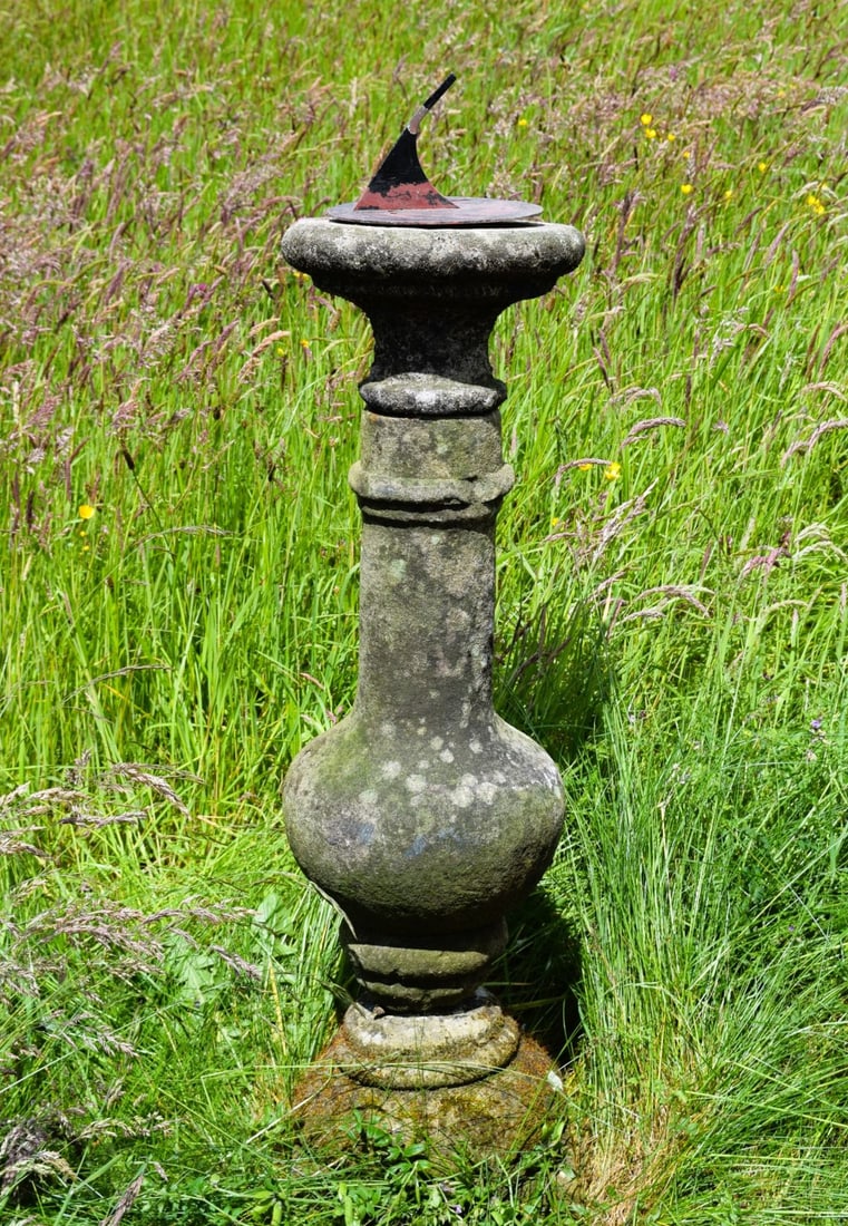 19TH-CENTURY STONE PEDESTAL SUNDIAL (1 of 2)