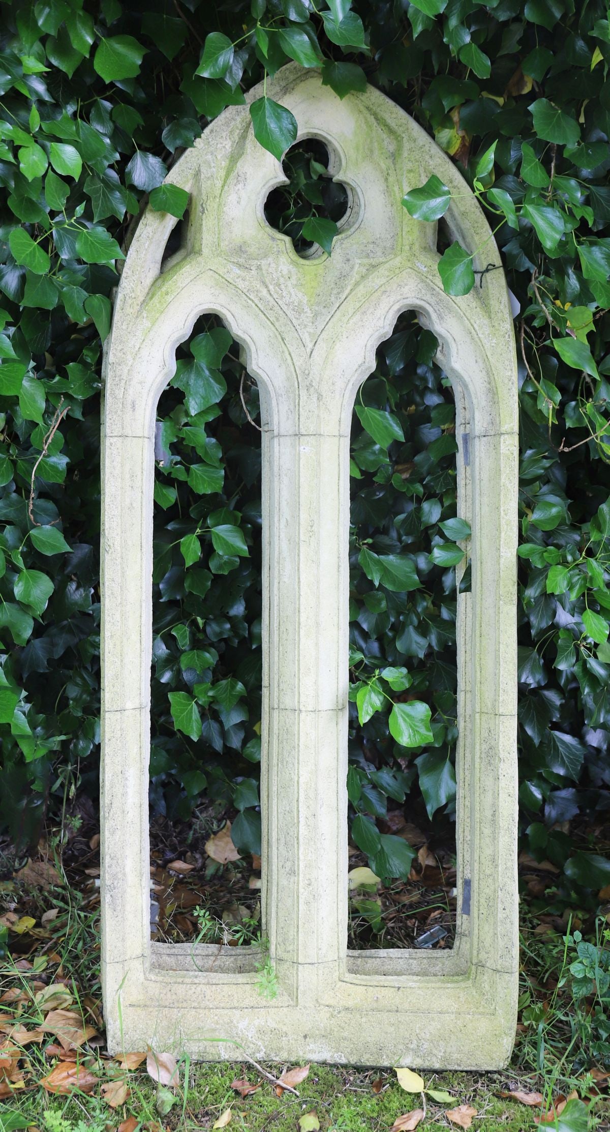 PR OF GOTHIC-STYLE COMPOSITE STONE WINDOW FRAMES (1 of 3)
