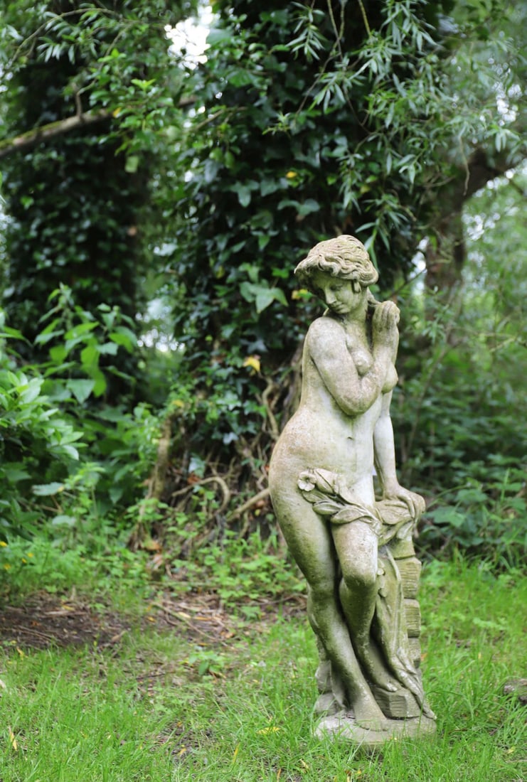 MOULDED STONE GARDEN SCULPTURE (1 of 4)