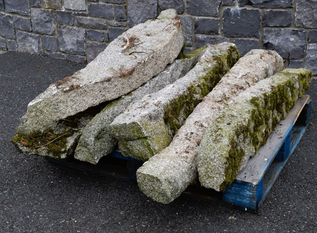 LOT OF FIVE CARLOW GRANITE FENCE POSTS (1 of 3)